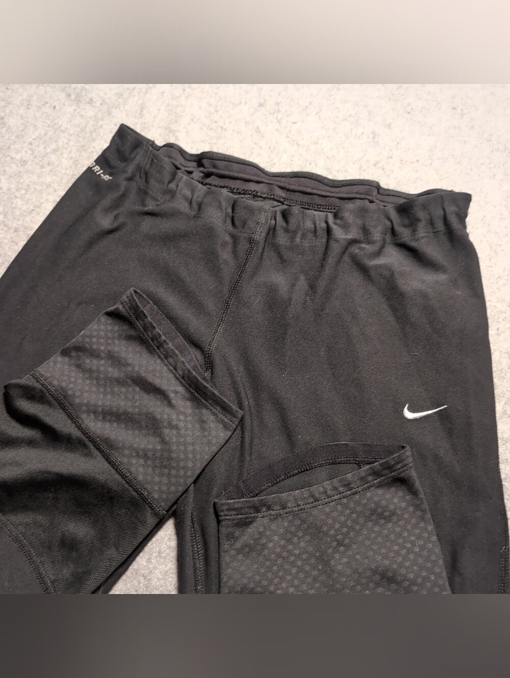 Nike Dri-FIT Womens Black Capri Running Leggings Cropped Mesh Panel Tights M
